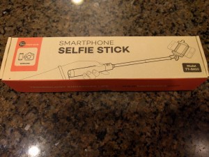 TaoTronics Selfie Stick - Packaging
