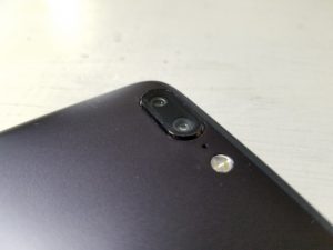 OnePlus 5 Camera Close-up